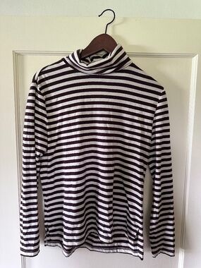 Tradlands Monty Turtleneck - Small